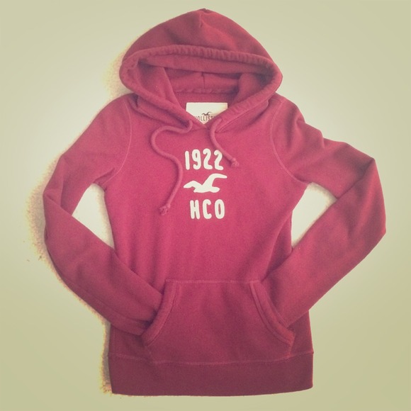 Maroon hollister hoodie