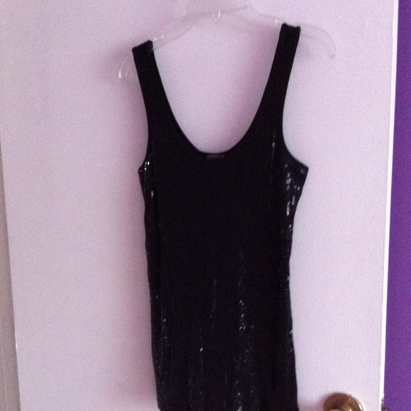 SOLD!! Sparkly black tank top