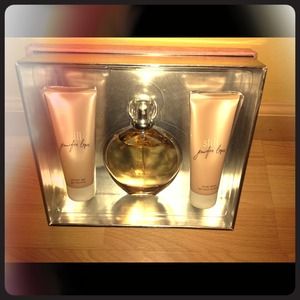 Jlo Still perfume set💥REDUCED💥