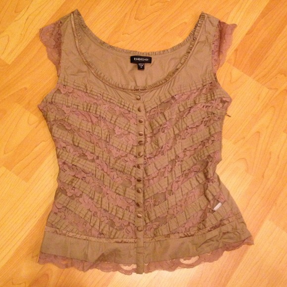 Bebe cream lace tank top
