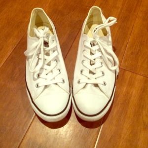 Converse Dainty Ox