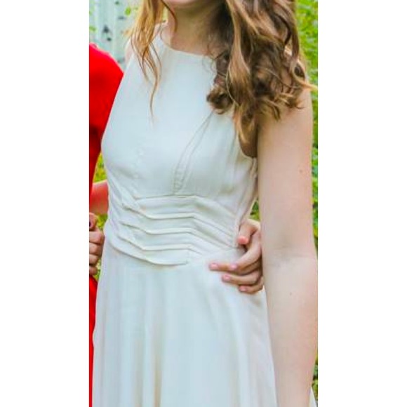 Minkpink Creme Dress - Picture 3 of 4