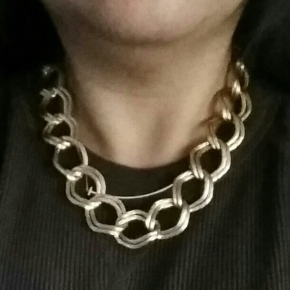😊 Gold Chain - Picture 3 of 3