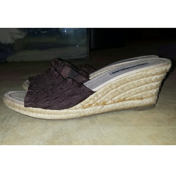 American Eagle wedges