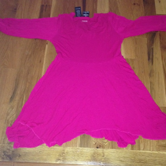 Hot pink Baby Phat long sleeve tunic. - Picture 3 of 3