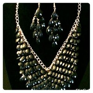 Chic Necklace and Earring Set