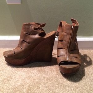 Tan wedge sandals