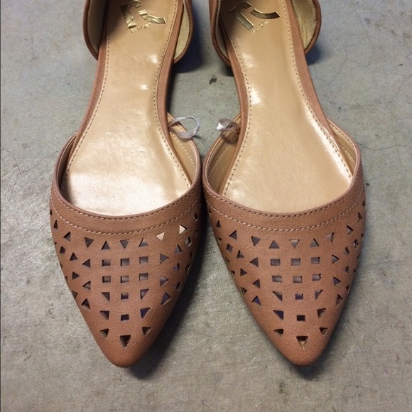 🌟SOLD🌟Report shoes