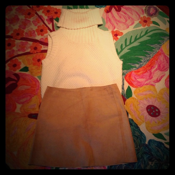 Camel colored leather skirt from Benetton.