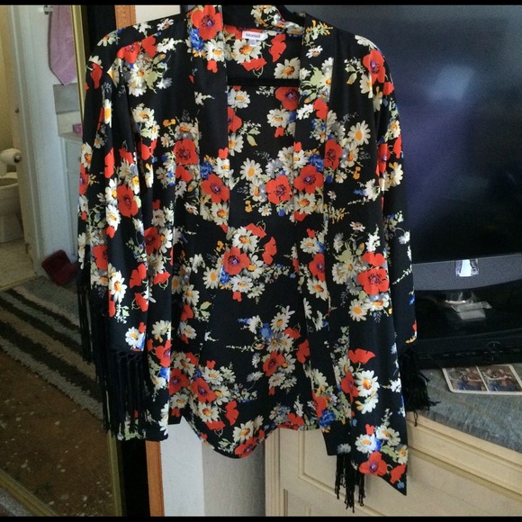 SOLD - Picture 3 of 4