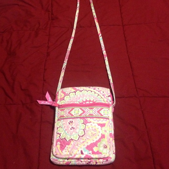 Vera Bradley Purse , very new condition