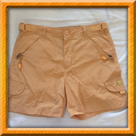 NWOT adjustable  waist non stretch