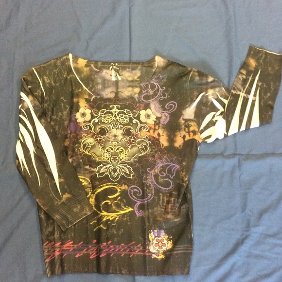 Three quarter sleeve sweater!