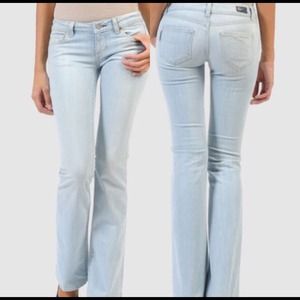 PAIGE LOWRISE BOOTCUT DENIM 🍡🍡