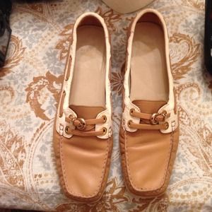 Stuart Weitzman flats