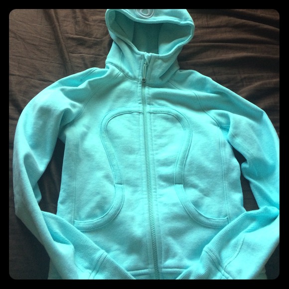 Mint lulu scuba hoodie!