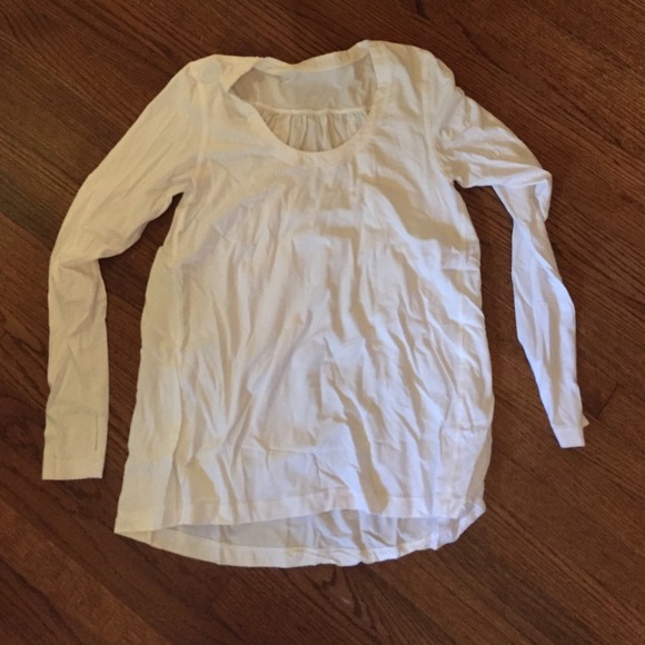 Lululemon running shirt