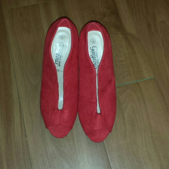New Look EC Ready Peep Toe Red Shoe Bootie