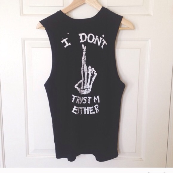 New never worn UNIF inspired muscle t