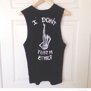 New never worn UNIF inspired muscle t