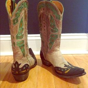 Old Gringo cowboy boots