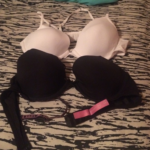 VS PINK black & white bras