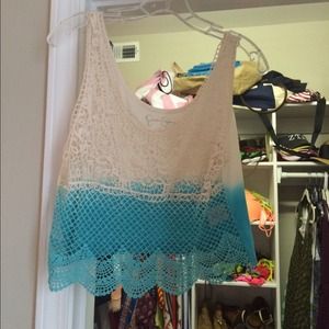 Jessica Simpson crop top