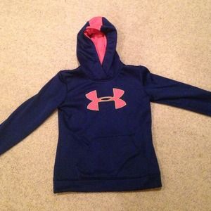 Under Armour sweatshirt