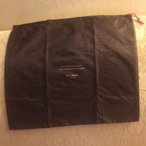 Kate Spade dust bag.🌺