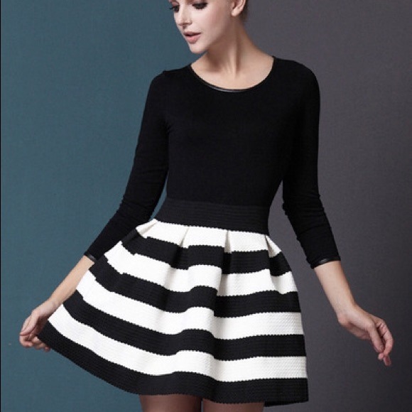 Black white striped dress BRAND NEW NEVER WORN