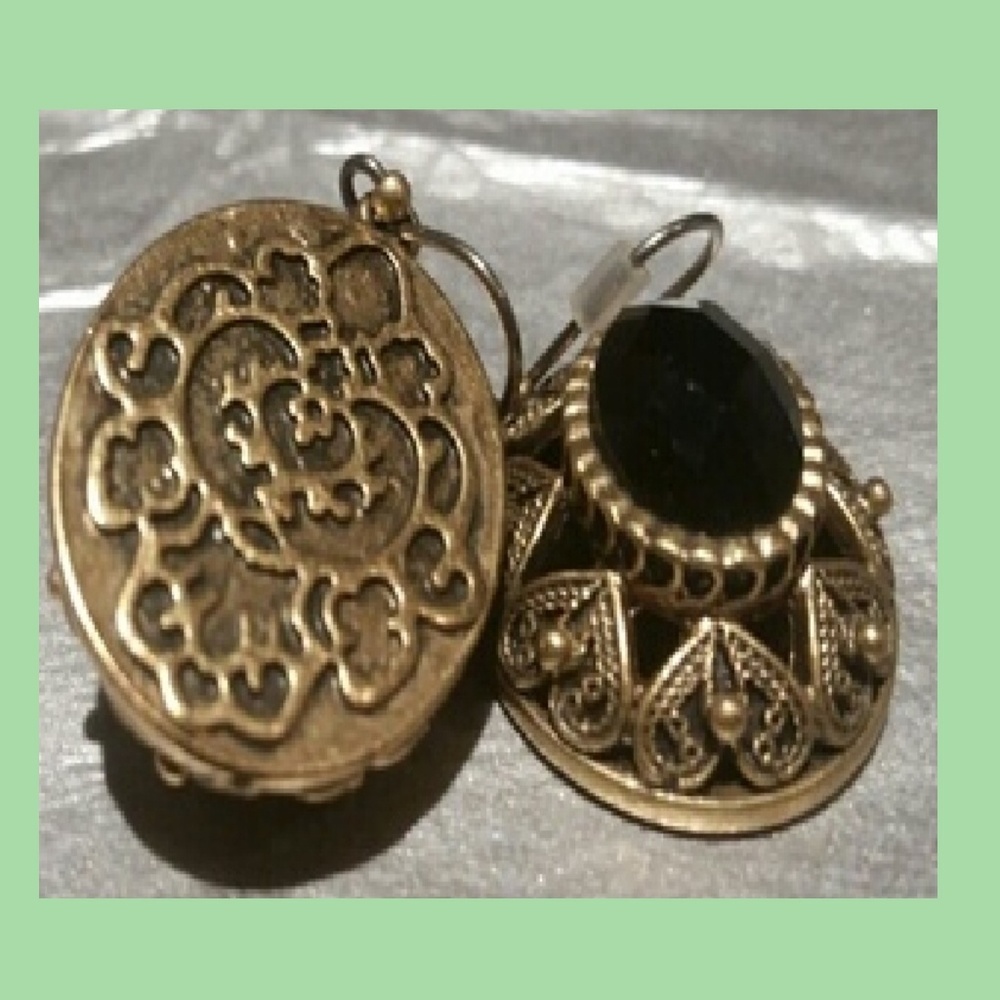 Lucky Brand Black Stone & Goldtone Earrings Fishhook Closure NEW - Picture 4 of 10