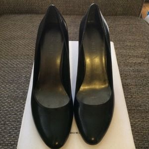 Nine West pumps