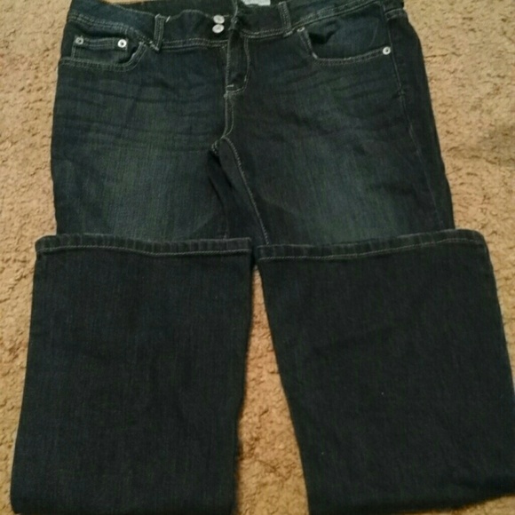 Dark Hailey flare Aeropostale jeans