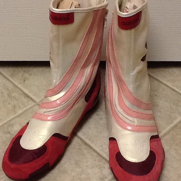 Adidas sneaker shoes