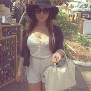 Meet your seller! 😊