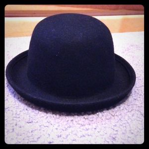 100% wool bowler hat