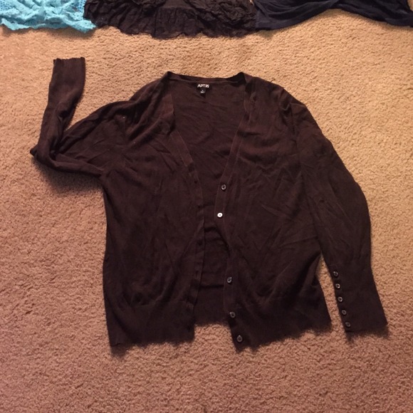 Dark brown cardigan💙