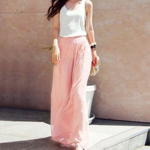 Flowy pink pants