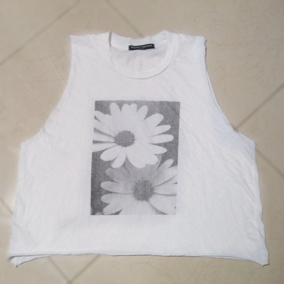 Brandy Melville Sunflower Graphic Muscle T-Shirt