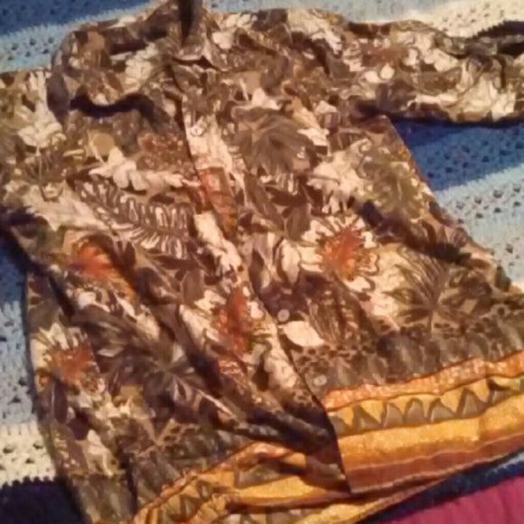 Jungle print button up