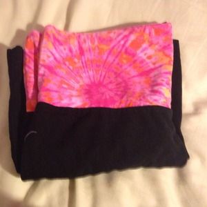 Capri length yoga pants