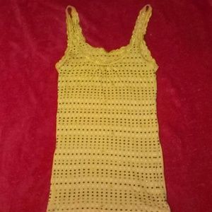 Fun yellow tank