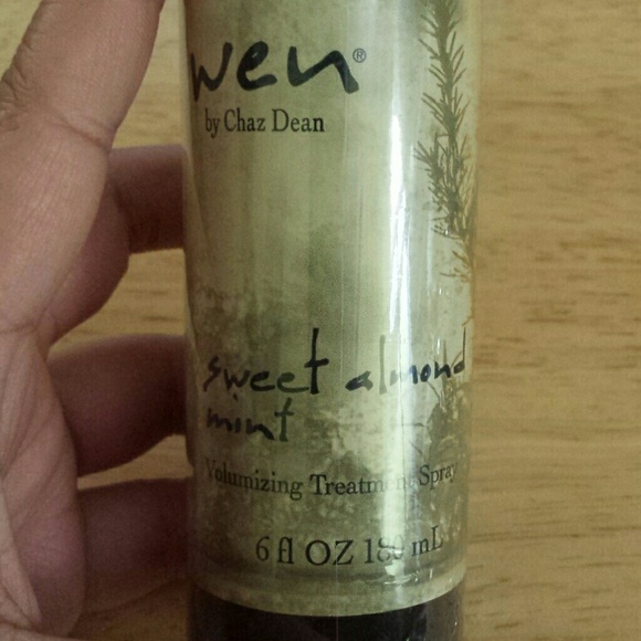 **SOLD ON MERCARI** New Wen volumizing spray - Picture 2 of 2