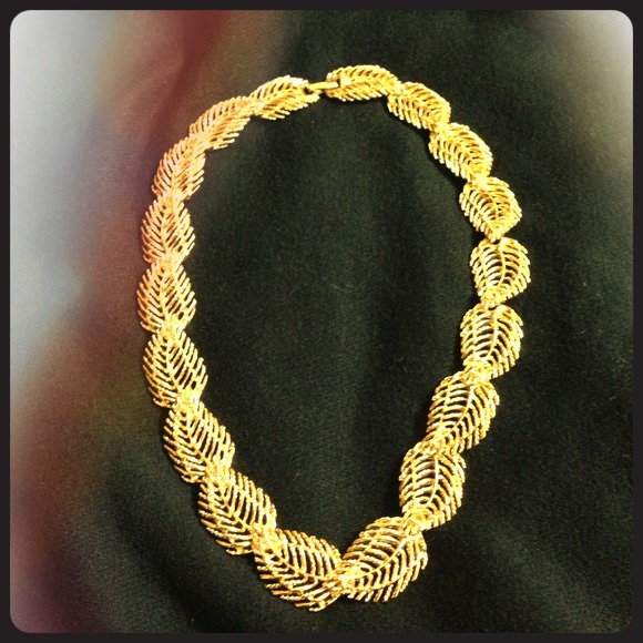 Timeless Vintage Necklace