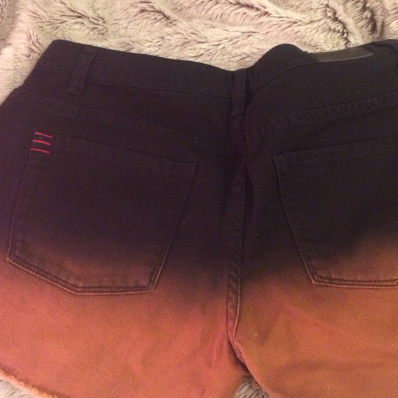 High waisted shorts - Picture 4 of 4