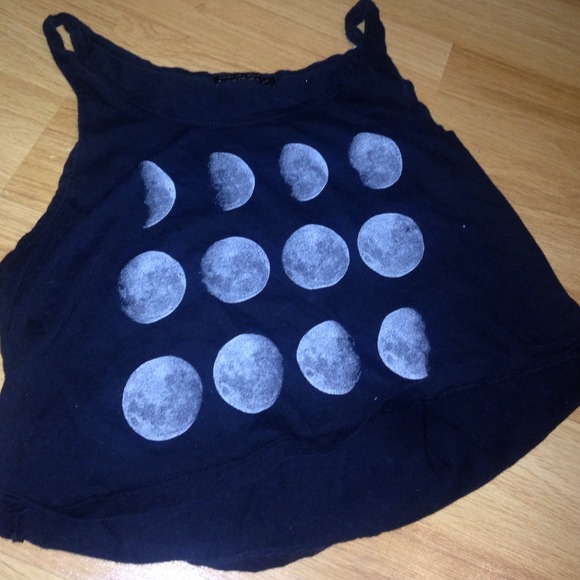 Brandy Melville Moon shirt