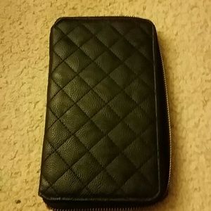 Quilted zip wallet