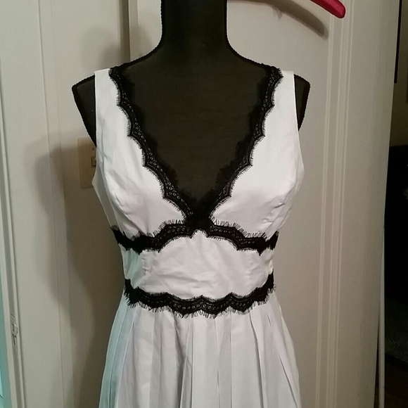 White tea length dress with lace detail, size 6