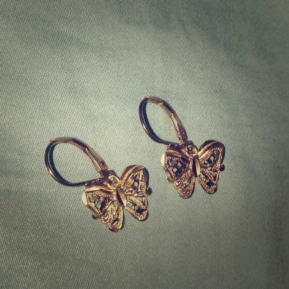 Gold 10kt Butterfly Earrings + pieces