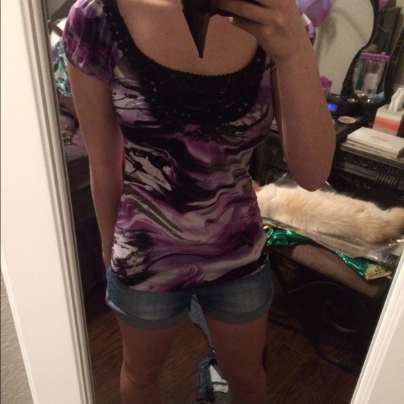 Green and Purple Marble Top🌷💐 - Picture 2 of 3